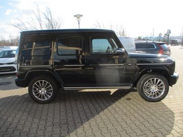 Mercedes G 400 - 8
