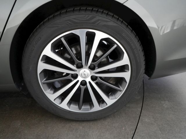 Insignia B ST DYNAMIC AT+AHK+NAVI+RÜCKFAHRKAMERA
