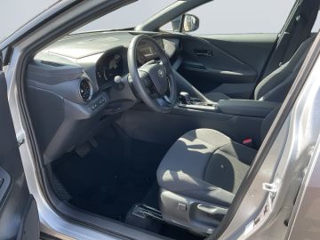 Toyota C-HR - 9