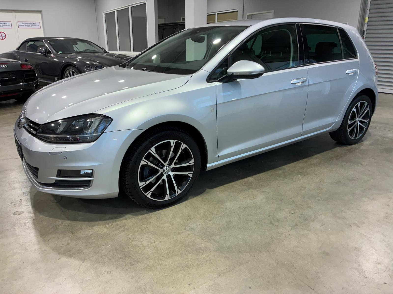 Volkswagen Golf VII Lim. Allstar BMT - TÜV NEU