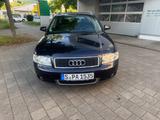 Audi A4 3.0 multitronic Avant - Audi A4 aus 2002: 3.0