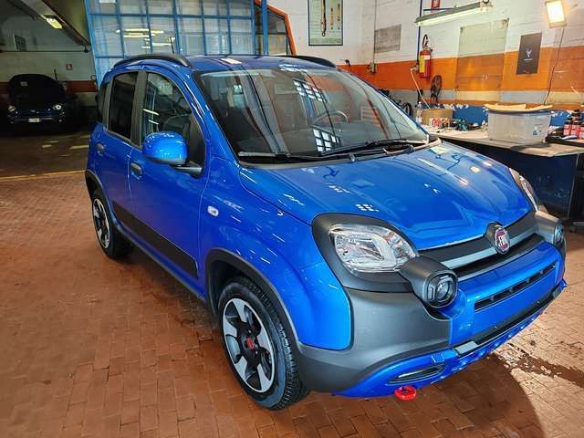 Fiat Panda Cross 1.0 Hybrid 70cv