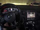 Volkswagen Touareg 3.0 V6 TDI SCR 150kW Tiptronic Execu... - VW Touareg von privat