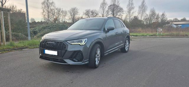 Audi Q3 40TFSI /S line/ Kamera