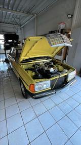 Mercedes-Benz Mercedes E w123 E240D - Mercedes-Benz W123 mit Diesel-Antrieb