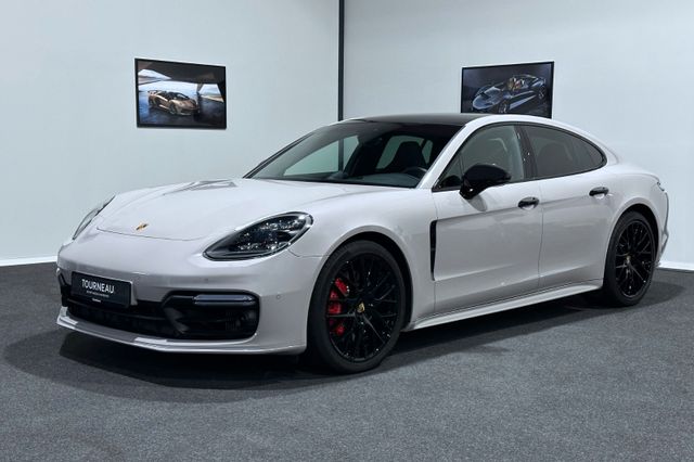 Porsche Panamera GTS