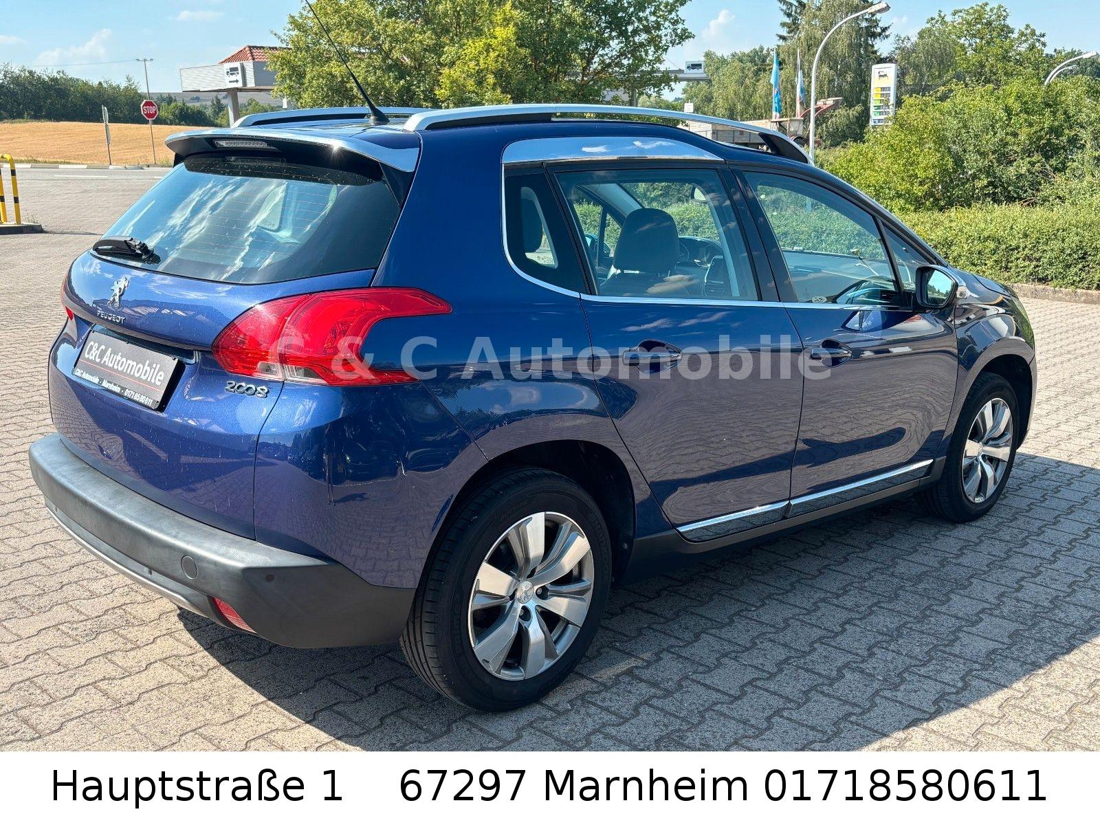 Peugeot 2008 Allure/Klima/SHZ/lückenloser Serviceheft