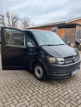 Volkswagen VW Bus T 6. Benzin TÜV Neu - VW T6 Transporter Benzin Gebrauchtwagen