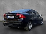Volvo S60 T3 Momentum Geartronic Navi SHZ Digit.Cockpi - Volvo S60 mit Benzin-Antrieb: Limousine