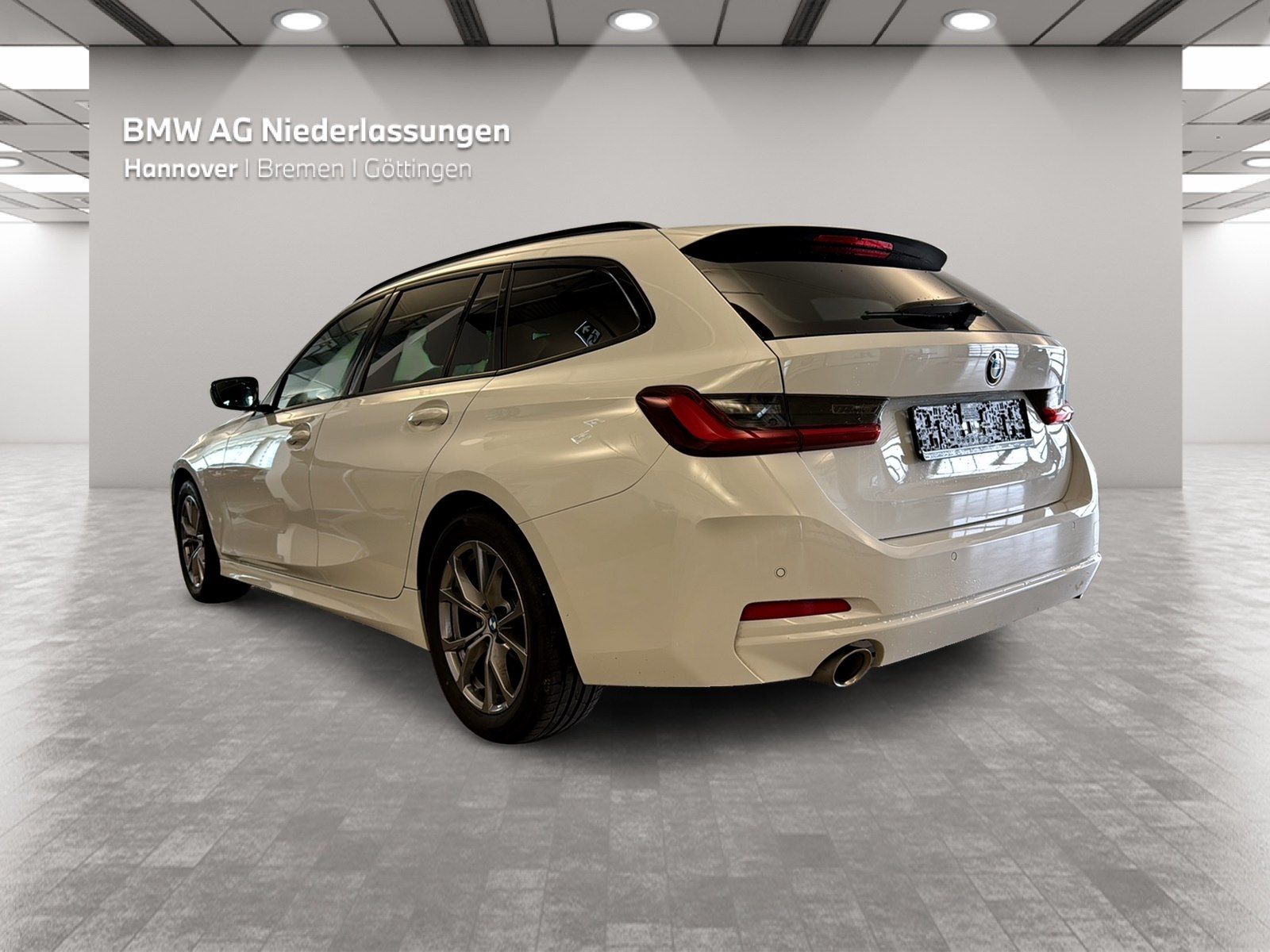 BMW 318i Touring Navi AHK PDC Sportsitze foto 2