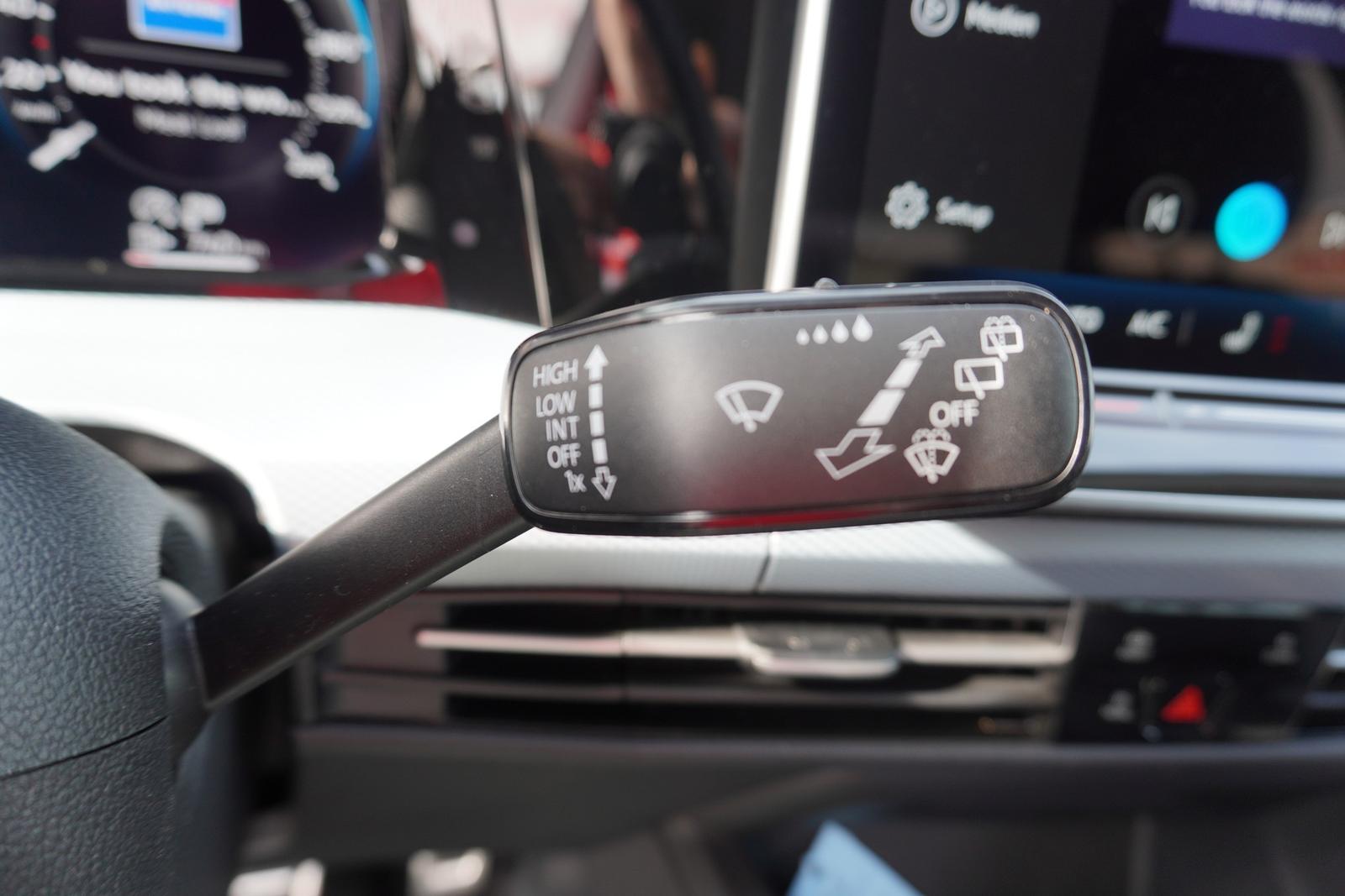 Volkswagen Golf VIII 1.5 eTSI Goal DSG LED Navi App-Connect, миниатюра 17