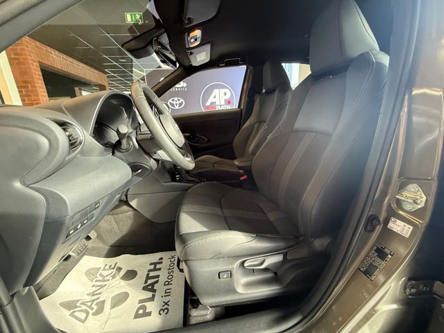 Toyota Yaris Cross Hybrid AWD-i Adventure