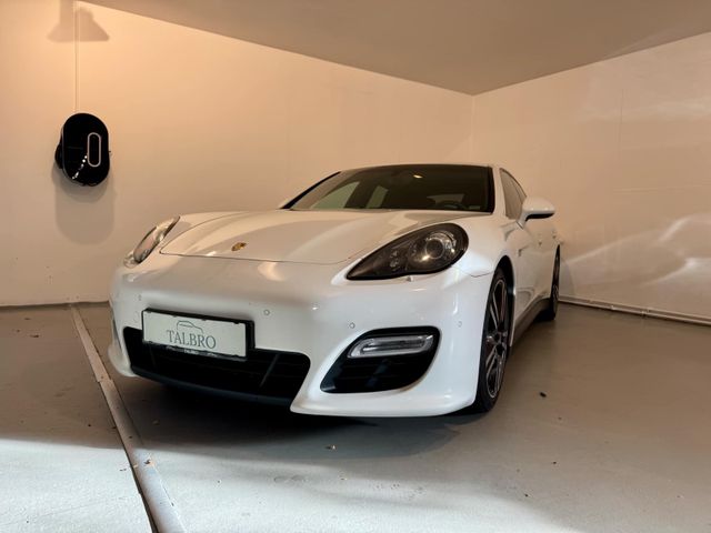 Porsche Panamera 4 GTS* FULL SERVICE AT PORSCHE!