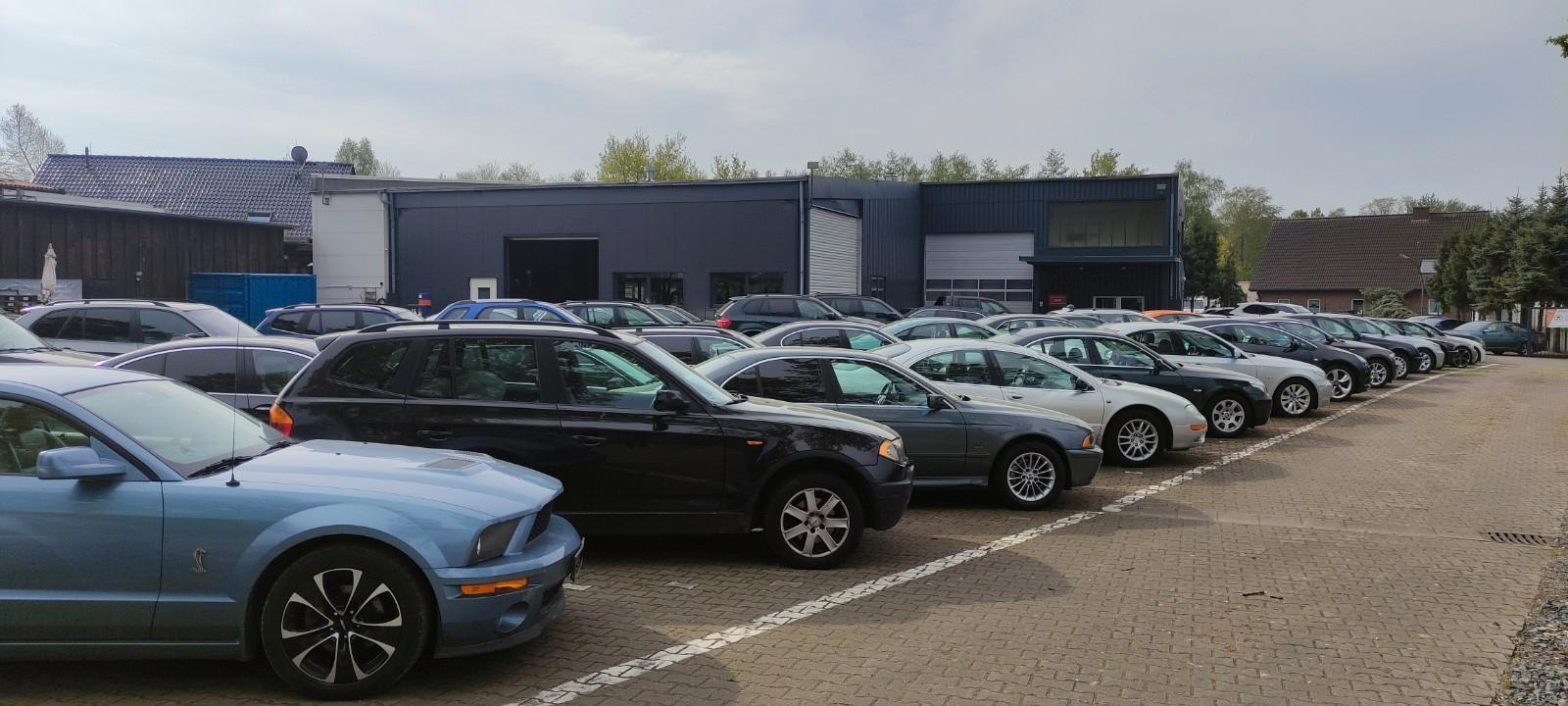 Ford 4.0 V6 Coupe Matt lackiert  Sportfahrwerk 18"