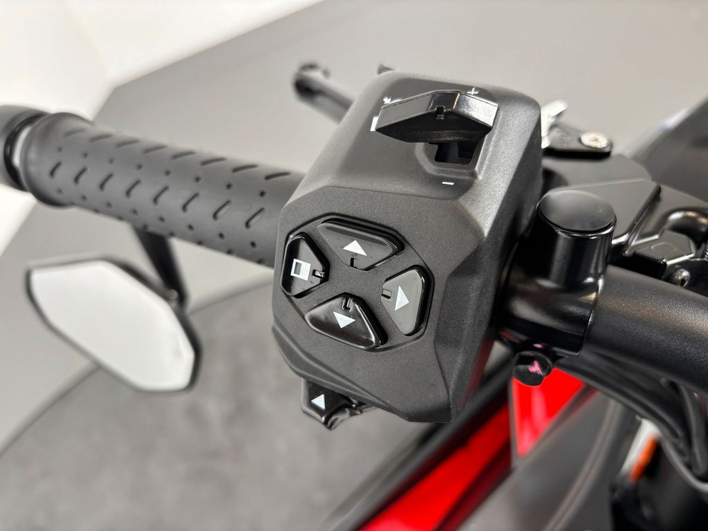 Fahrzeugabbildung Aprilia TUONO 660 FACTORY *TOP-ZUSTAND *SERVICE NEU