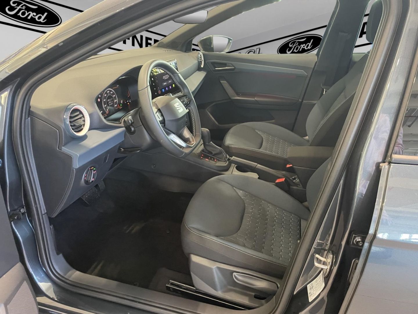 Fahrzeugabbildung SEAT Ibiza 1.0 TSI 85 kW Style Navi LED Mehrzonenklim