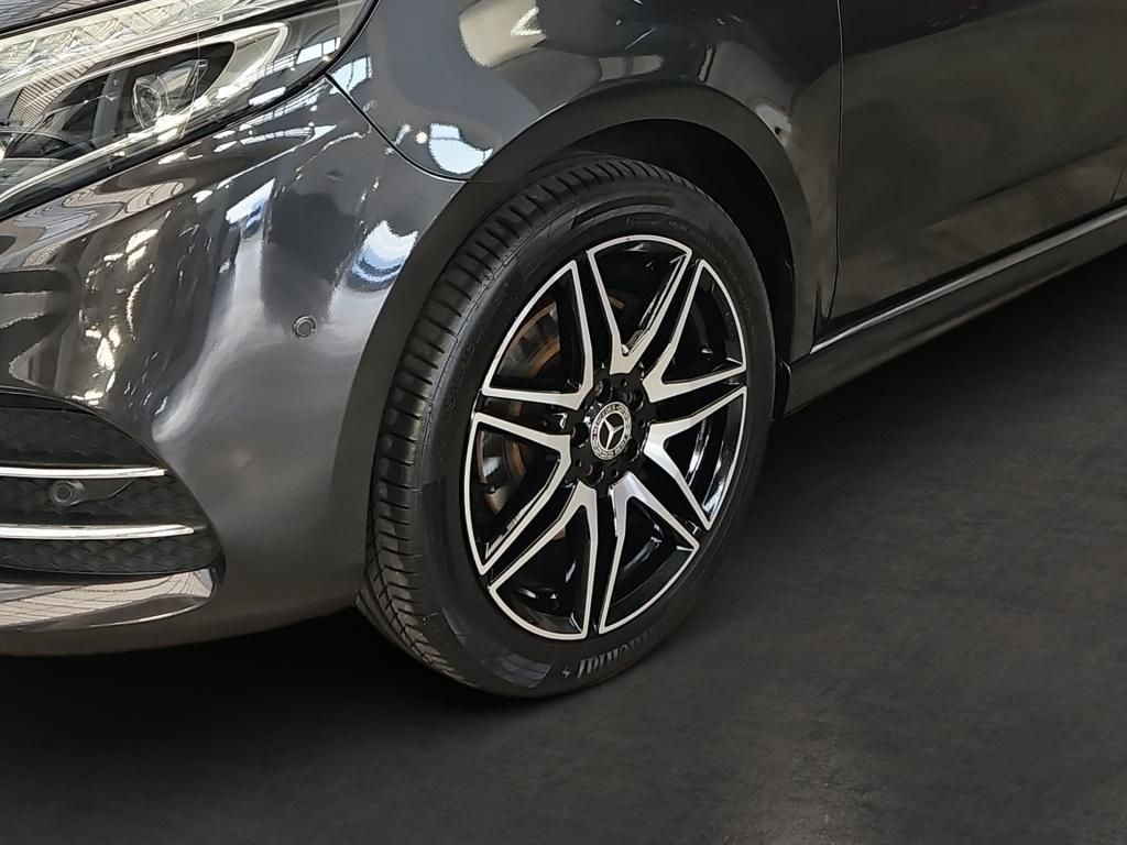 Fahrzeugabbildung Mercedes-Benz V 300 ED lang AMG 7 Sitze MBUX 2,5tAHK EASY-Pack