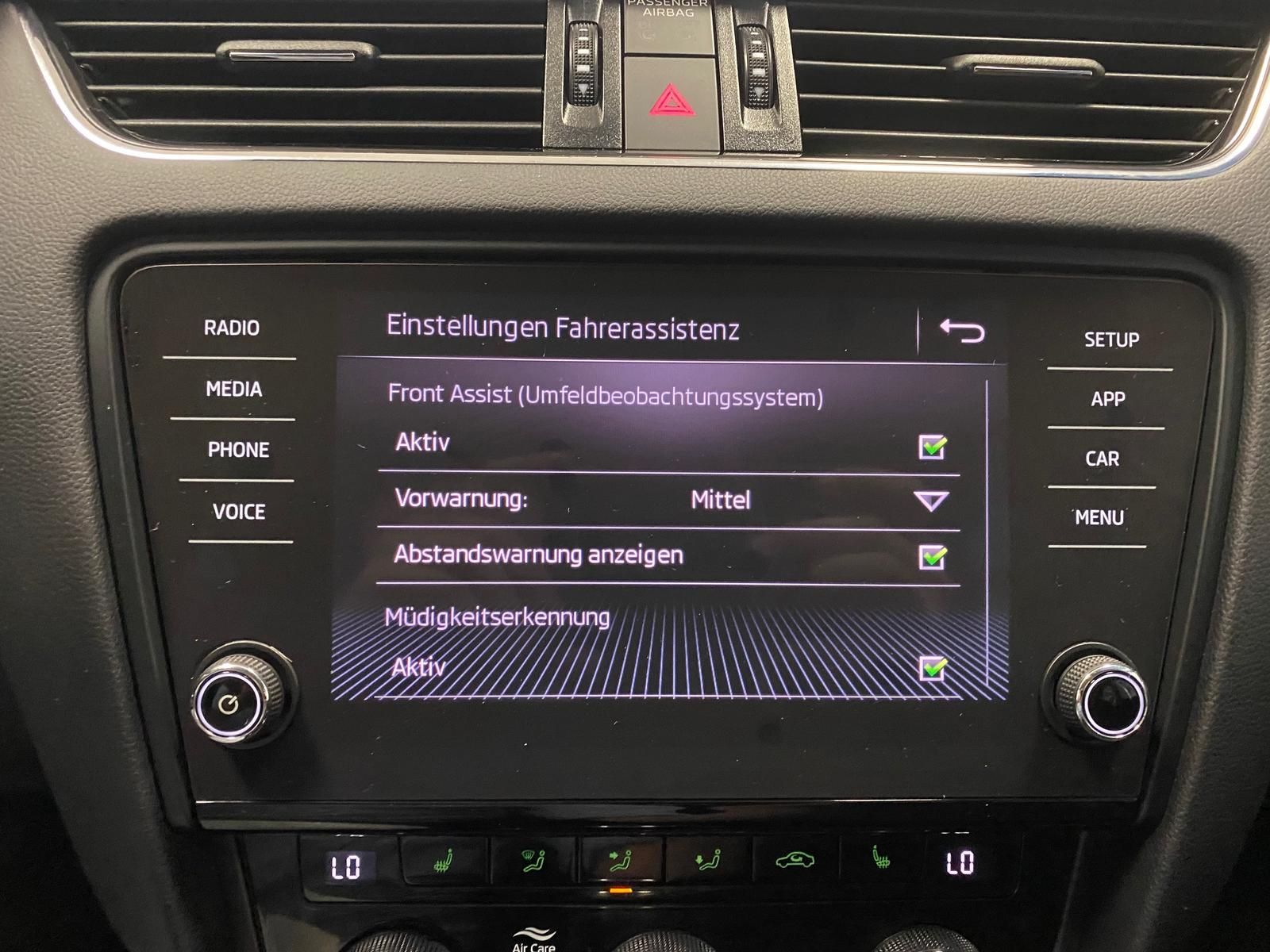Fahrzeugabbildung SKODA Octavia 1.0 TSI Clever APP+KLIMA+PDC+SITZHEIZ+An