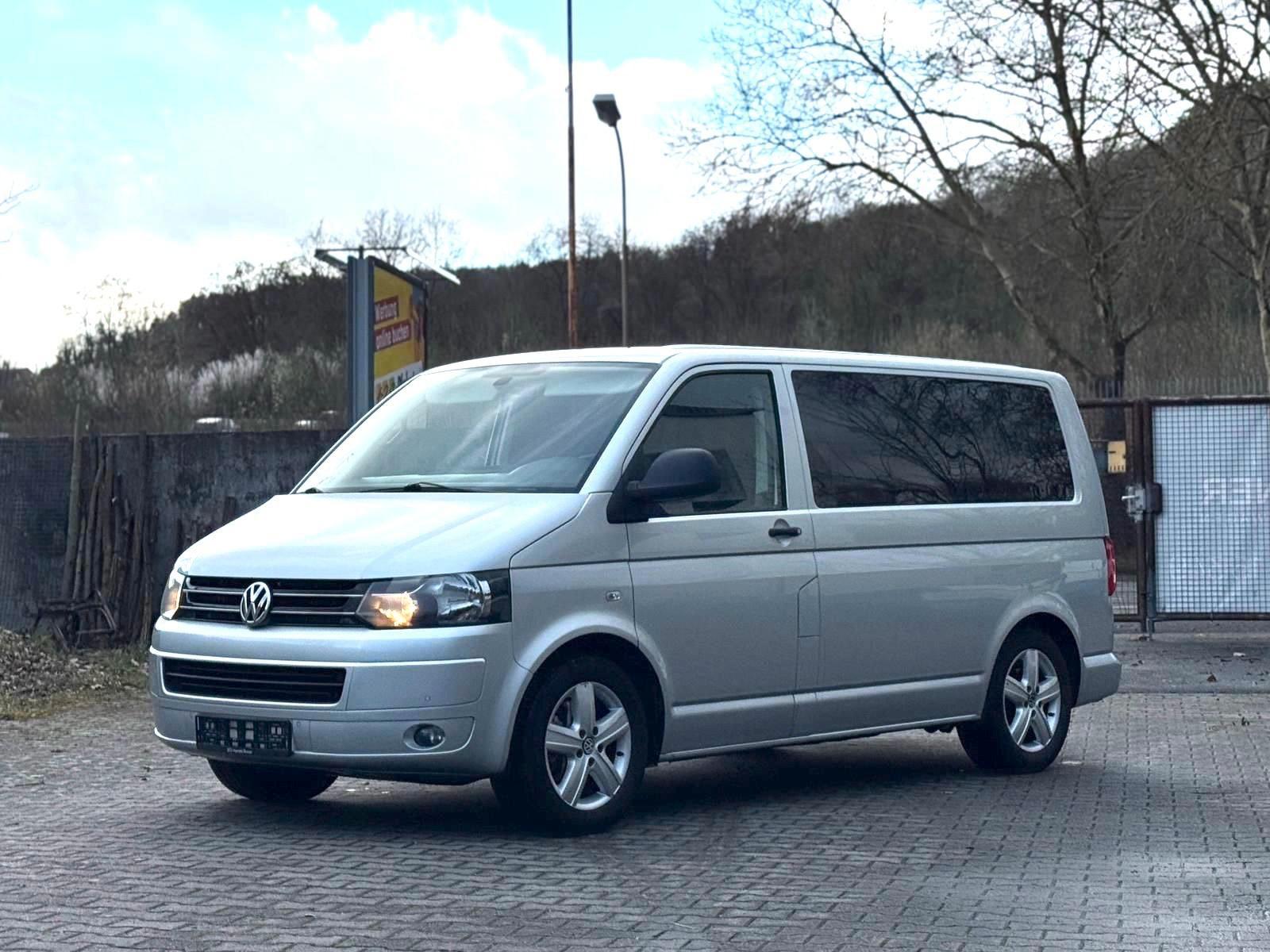 Volkswagen T5.2 Multivan 4Motion KLIMA SHZ PDC AHK NAVI TÜV