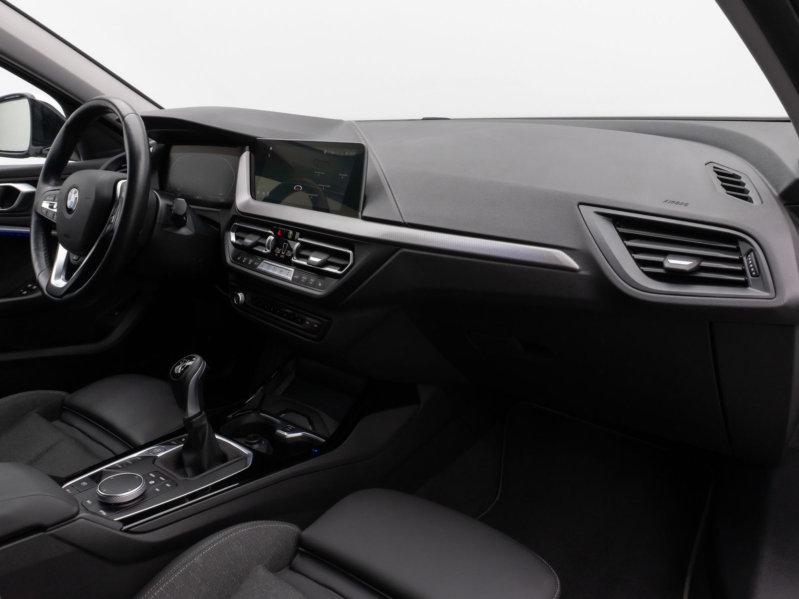 Fahrzeugabbildung BMW 118i SportLine Kamera DAB Lenkrhzg Komfort Alarm