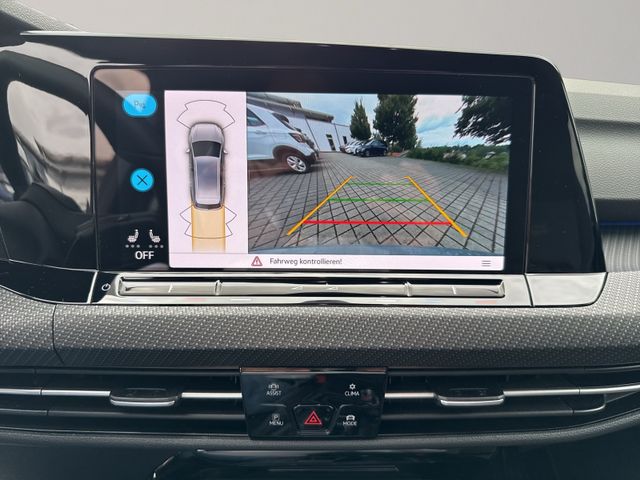 Golf Variant R-Line 1.5 eTSI, Navi, BlackStyle,