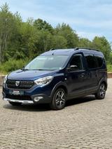 Dacia Dokker Stepway Celebration 1er-Hand Kamera/Navi - Dacia Dokker Gebrauchtwagen