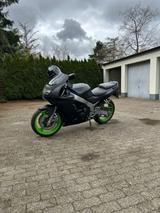Kawasaki Ninja ZX 600 F - KAWASAKI ZX 600 F