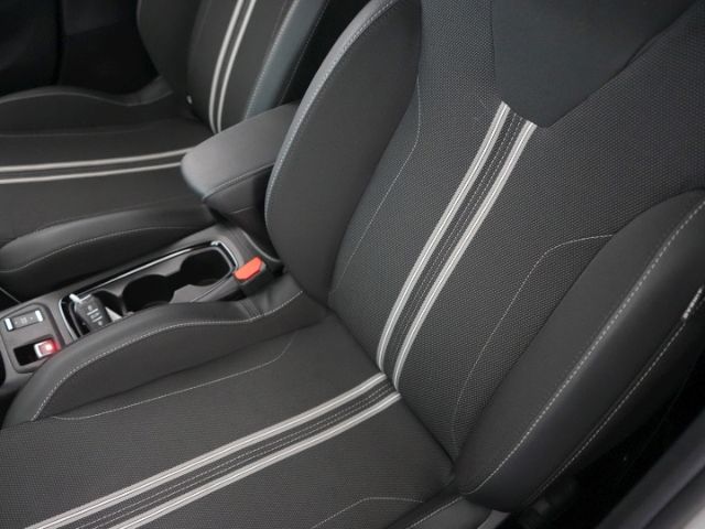 Corsa F FACELIFT GS AT+LED LICHT+NAVI+RÜCKFAHRKA