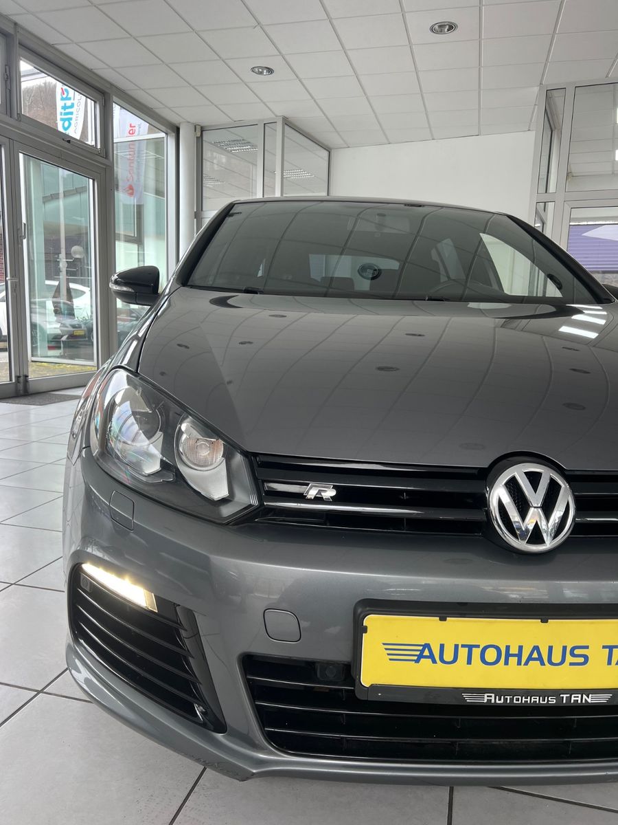 Fahrzeugabbildung Volkswagen Golf VI R 4Motion