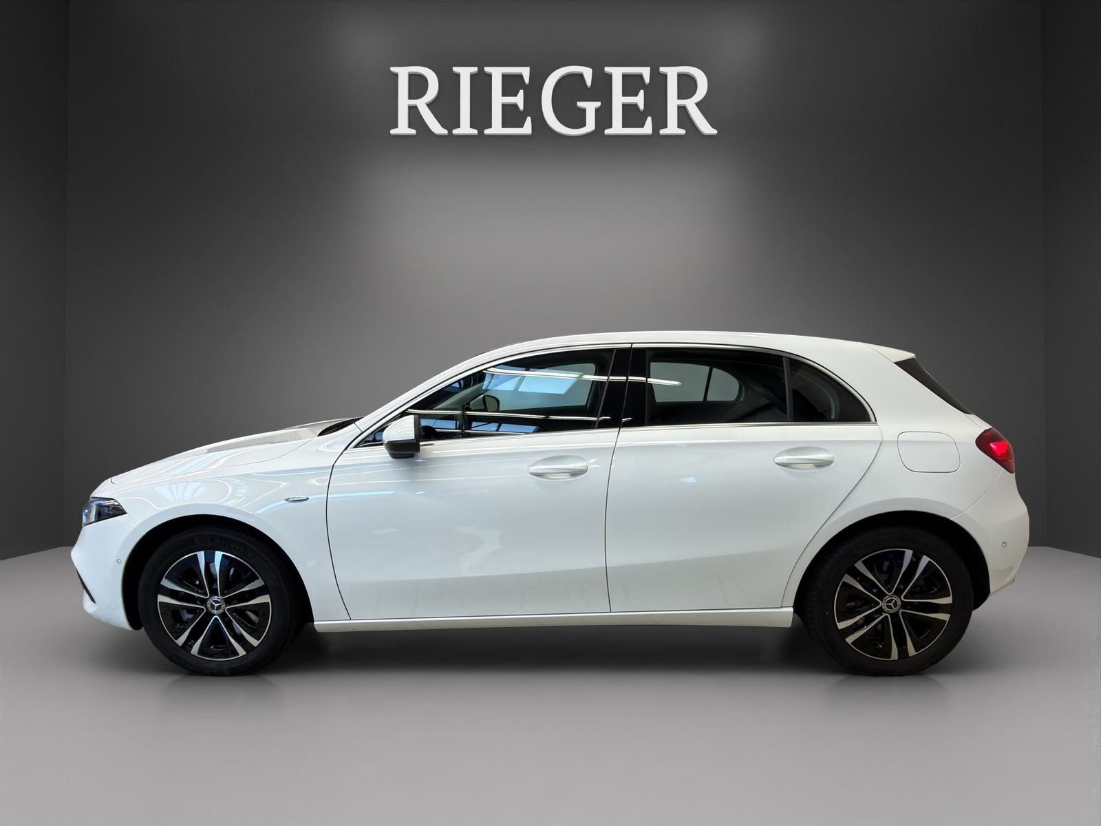 Mercedes-Benz A 250 e Progressive Adv. MEMORY Totwinkel LED foto 5