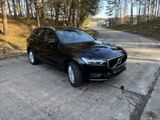Volvo XC60 D3 2WD Momentum Business- - Volvo XC60: 3D