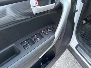 Kia Sorento Attract 4WD - Bild 9