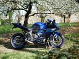 Yamaha YZF R7