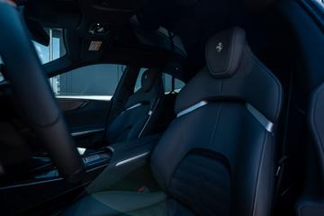 صورة مصغرة 30 لـ 2023 Ferrari PUROSANGUE