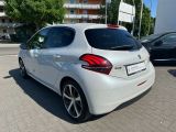 Peugeot 208 PureTech 110 S & S EAT6 Allure - Peugeot 208: Allure