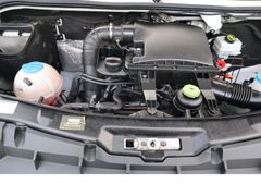 Fahrzeugabbildung Volkswagen Crafter Kombi 9Sitze Klima Scheckheftgepflegt
