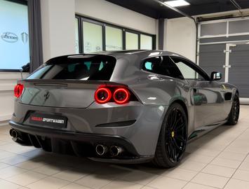 صورة 8 لـ 2016 Ferrari GTC4LUSSO