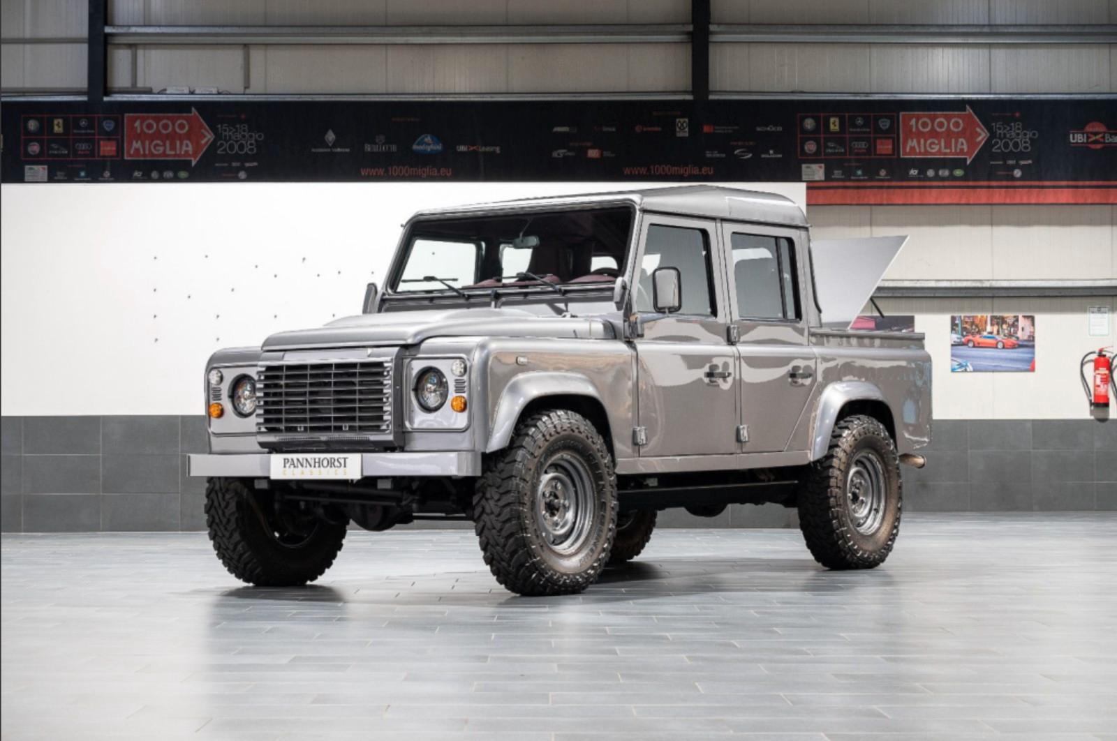 Land Rover Defender 110 Double Cab / Crew Cab