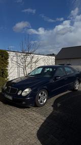 Mercedes-Benz E 270 CDI AVANTGARDE - TÜV bis 08/27