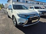 Mitsubishi Outlander SUV-Star 2WD - Mitsubishi Outlander SUV-Star