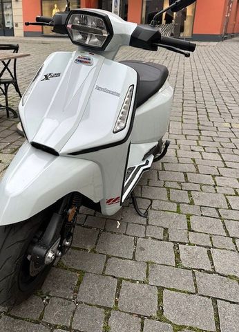 Lambretta X125