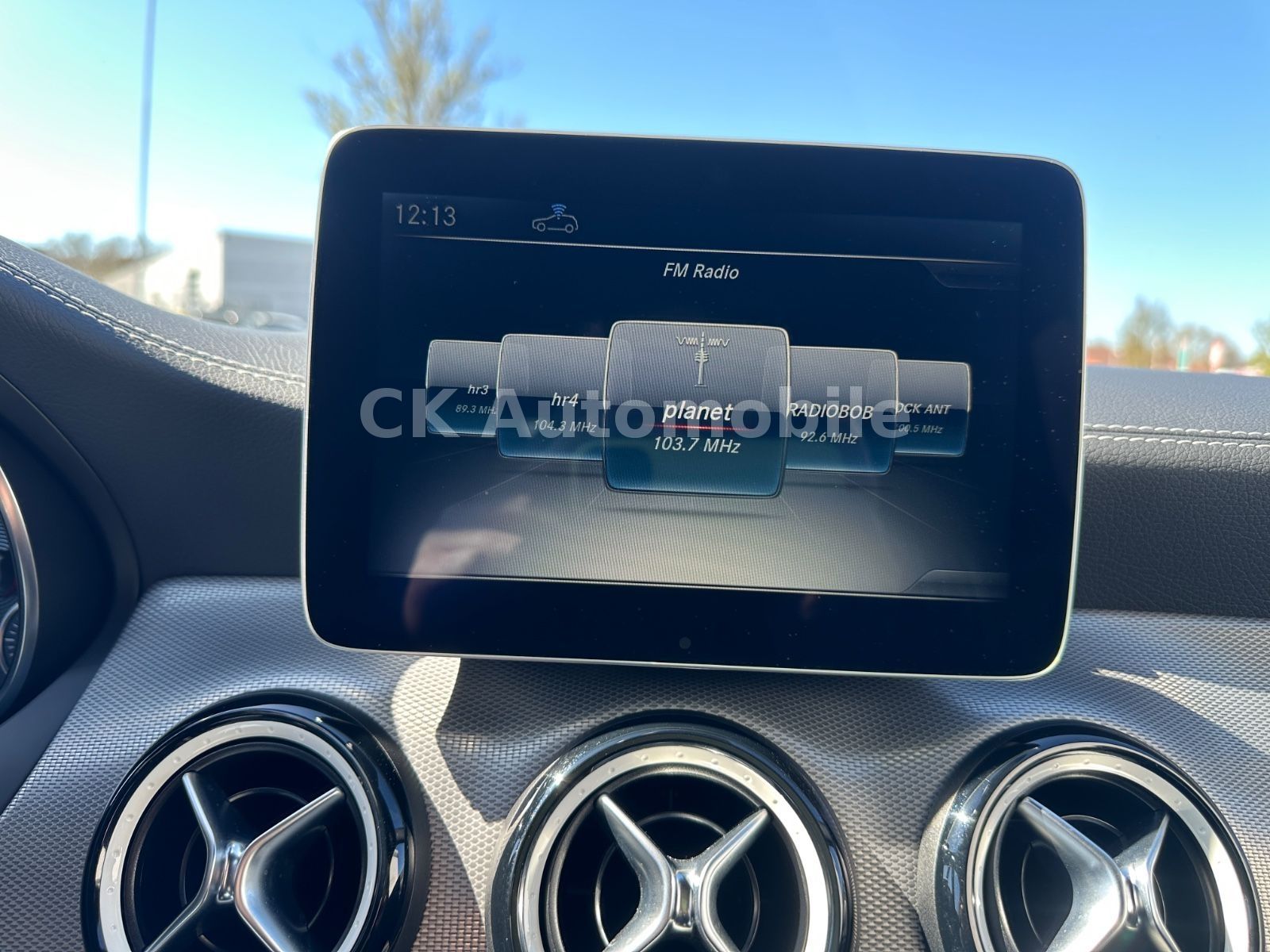 Fahrzeugabbildung Mercedes-Benz CLA220d Shooting Brake Peak Edition/Navi/LED/Kam