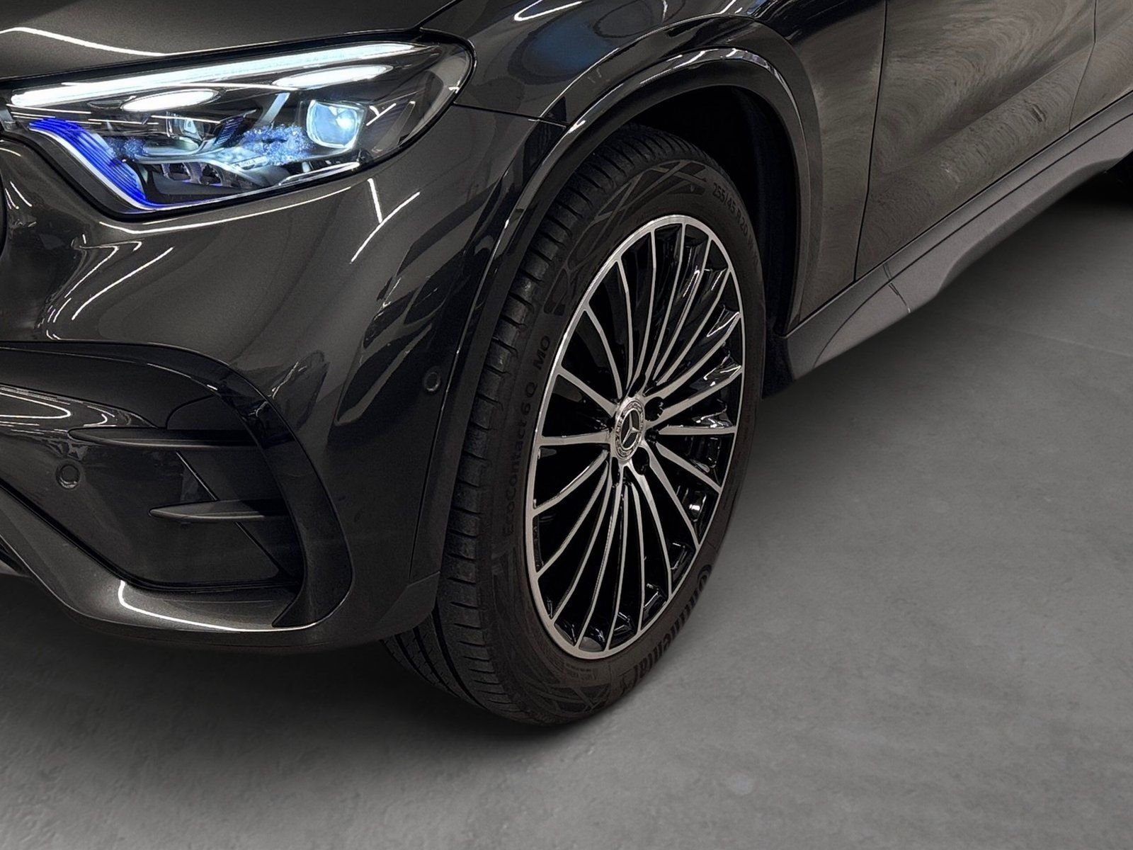 Fahrzeugabbildung Mercedes-Benz GLC 300 d 4M AMG*Technik*AHK*Pano*Fahrass*Burmes