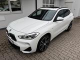 BMW X2 xDrive25d M Sport M20" PANO AHK HeadUp HARMAN - BMW X2 in Bonn