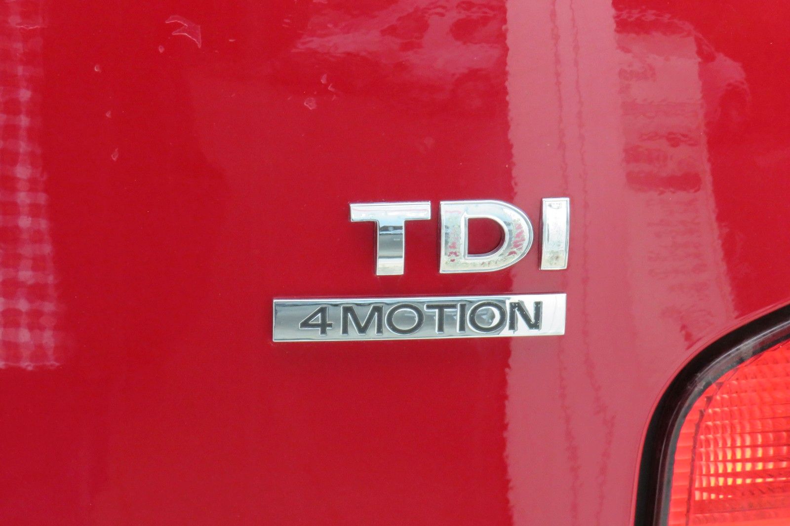 Fahrzeugabbildung Volkswagen T5 Kombi 4-Motion AHK 7 Sitz 158.000km
