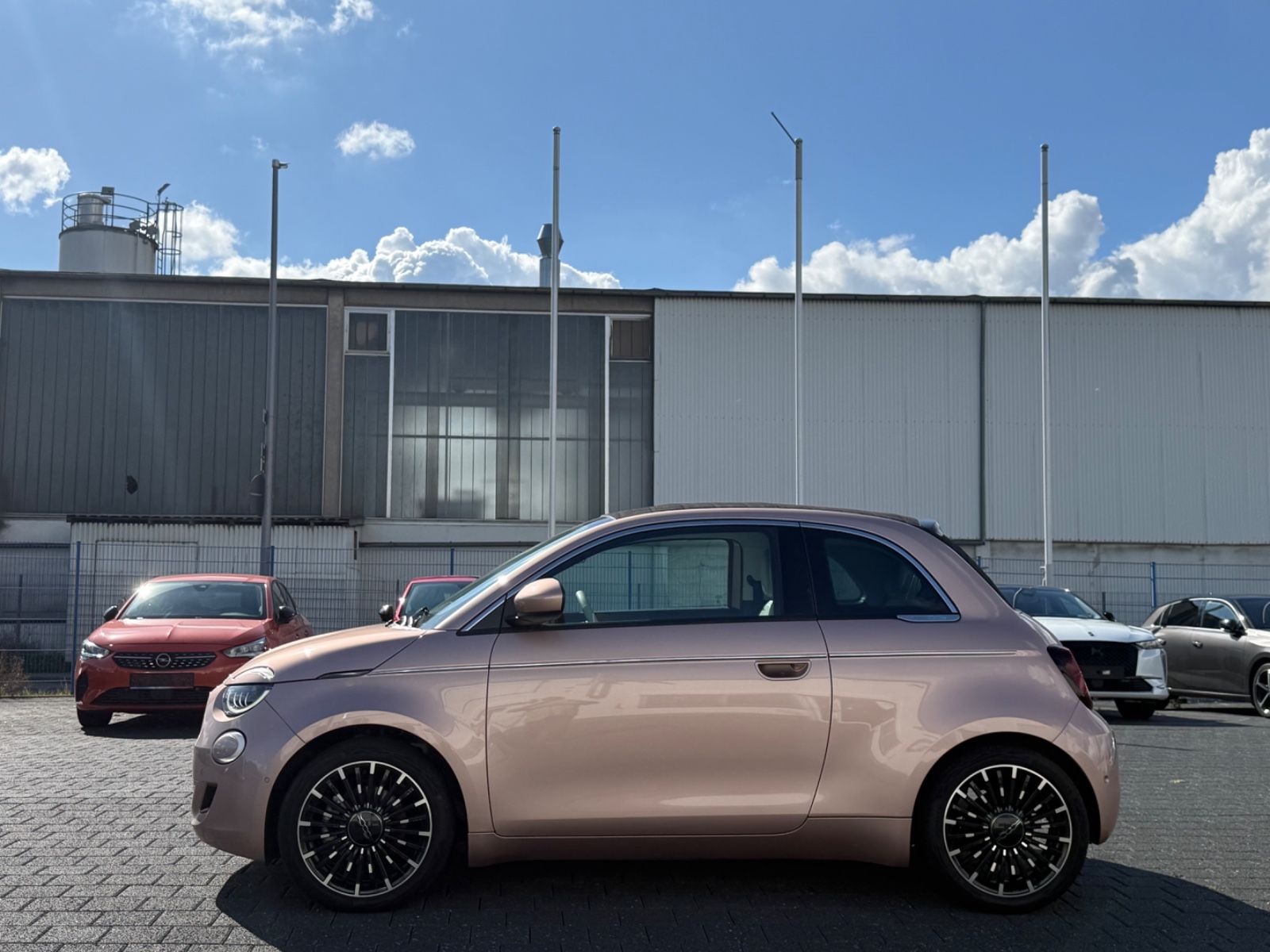 Fiat 500e La Prima by Bocelli Cabrio