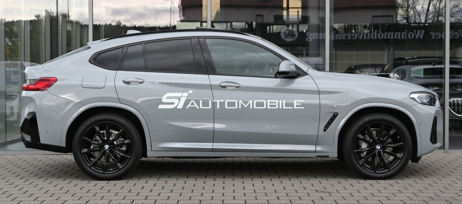 Fahrzeugabbildung BMW X4 xDr.30d M SPORT °UVP 97.820€°HUD°M SITZE°360°