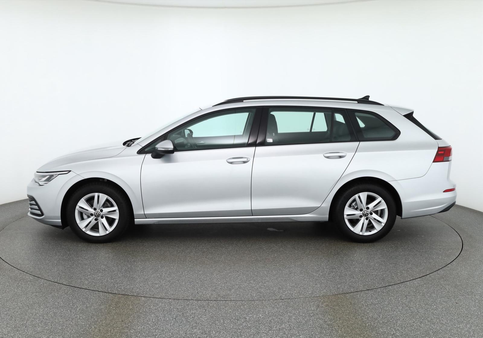 Volkswagen Golf VIII Variant 1.0 TSI Life LED Navi Kamera, миниатюра 2