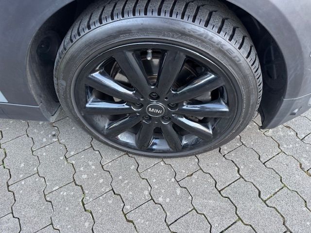 Fahrzeugabbildung MINI Cooper S Cabrio KLIMA LED NAVI ALU