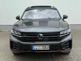 Volkswagen Touareg 3.0 TDI 4Motion R-Line, AHZV, Panorama - Volkswagen Touareg in Halle